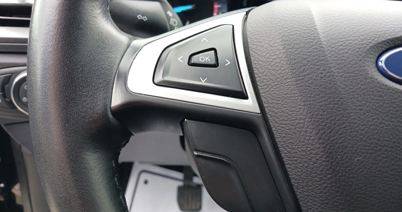 Ford Mondeo cena 57900 przebieg: 28288, rok produkcji 2015 z Maszewo małe 781